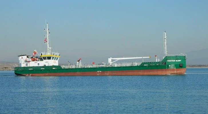 Bunker(Oil tanker) 800 Ton